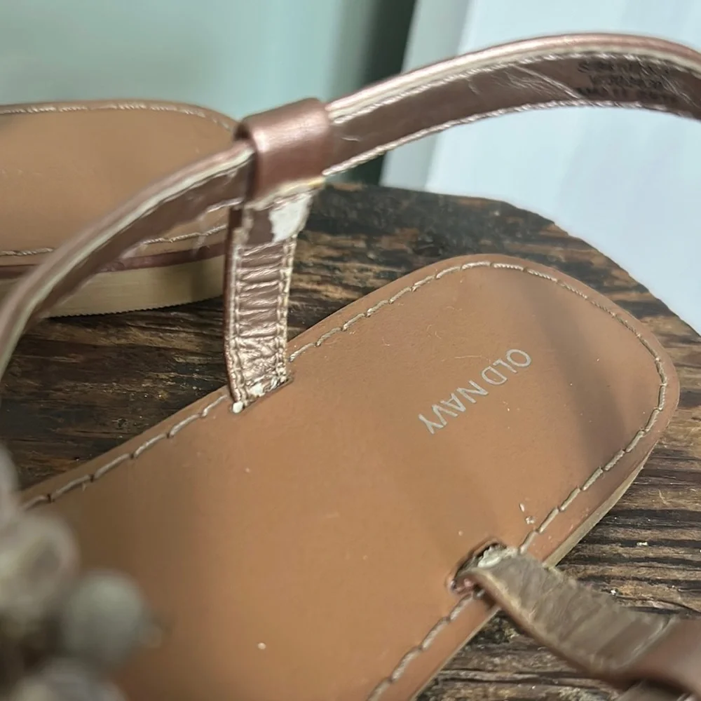 OLD NAVY Elegant Crystal Embellished Rose Gold Faux Leather T-Strap Sandals